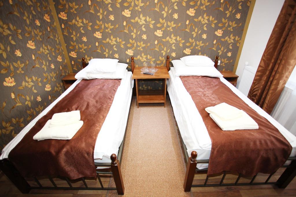 Mirage Hotel Berehove  Phòng bức ảnh