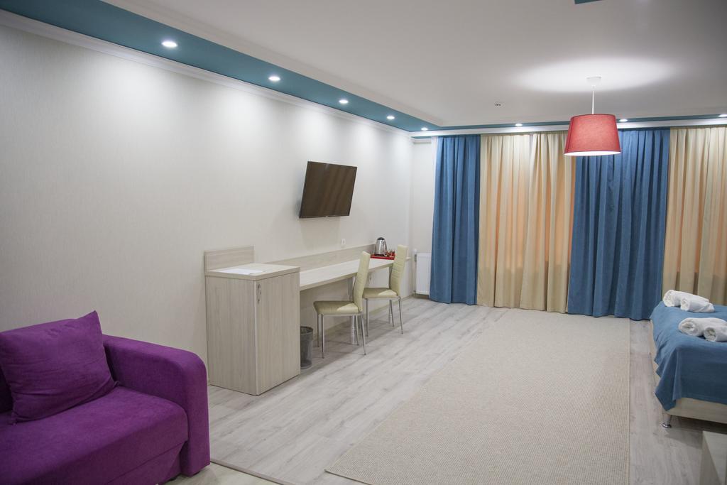 Mirage Hotel Berehove  Ngoại thất bức ảnh